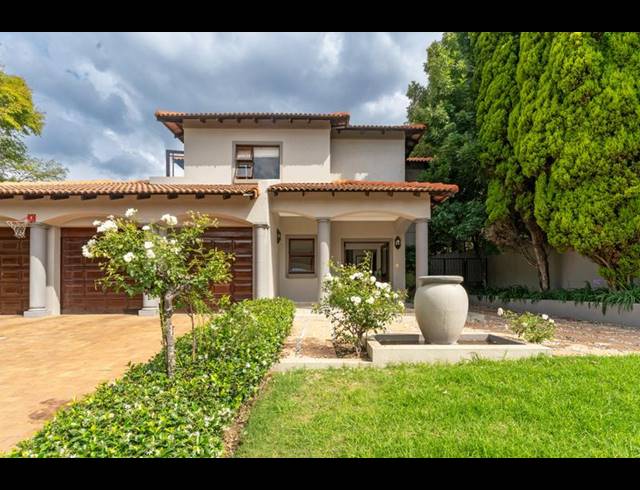 5 BEDROOM HOUSE FOR SALE IN FOURWAYS